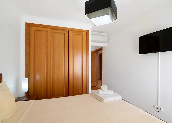 T2 Tubio Apartament *